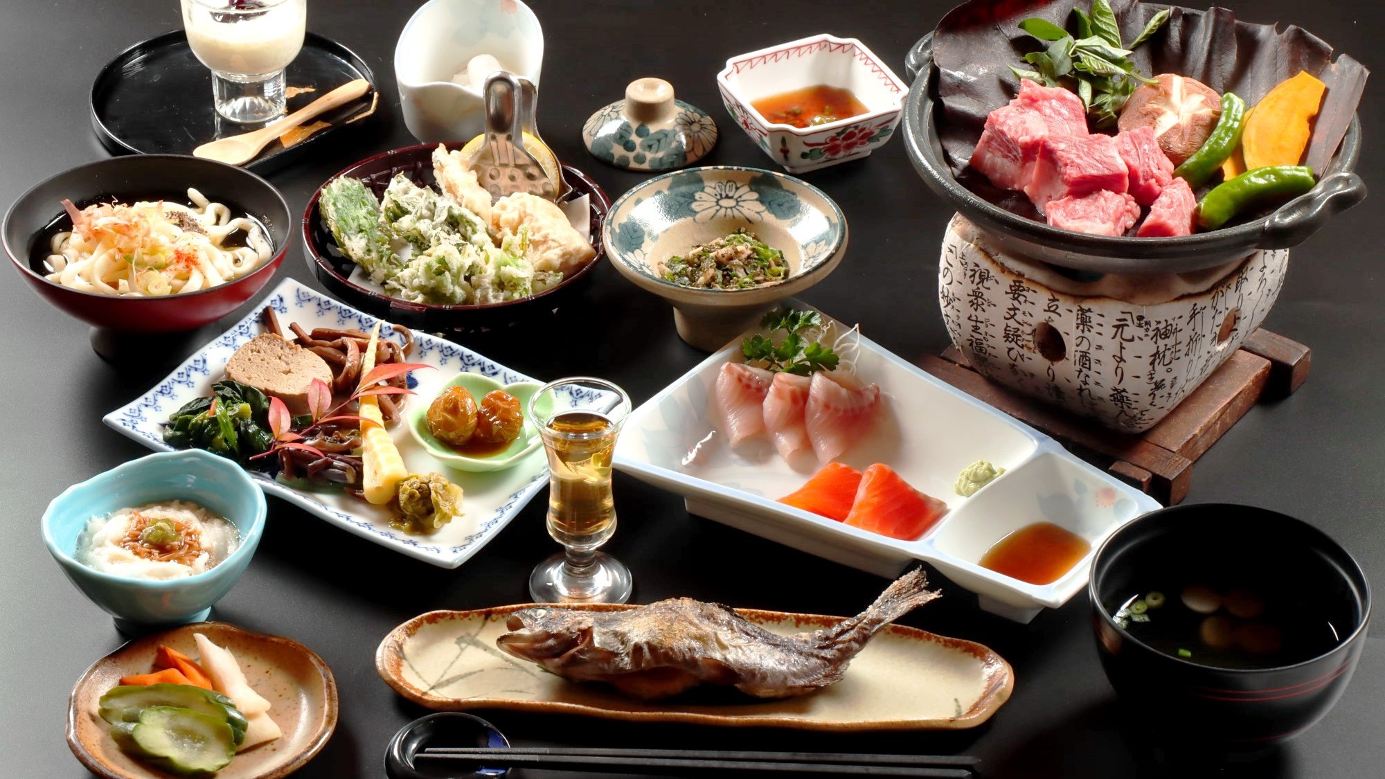 【飛騨牛サイコロステーキプラン】大好評の『飛騨牛ステーキ』を郷土料理と一緒に堪能♪《1泊2食》