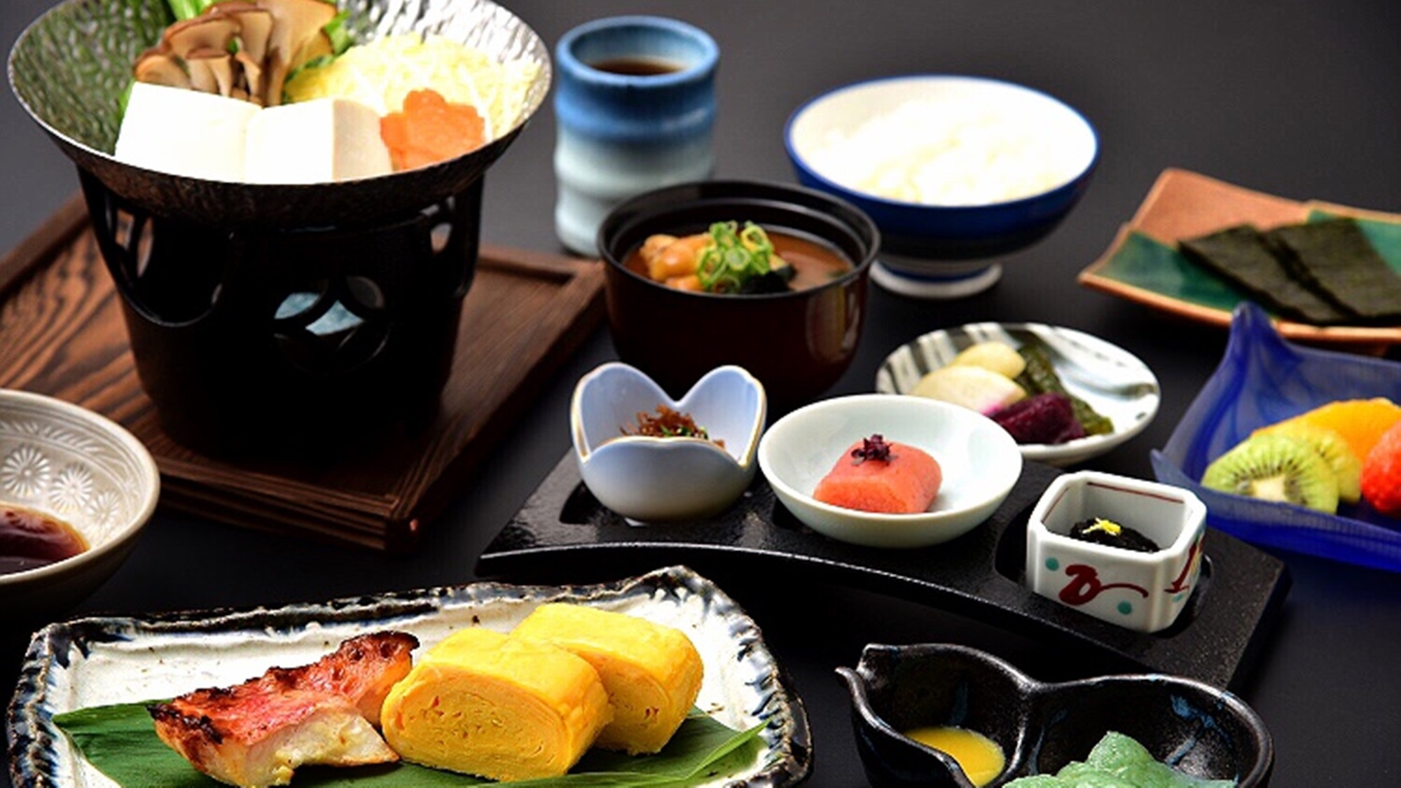【1日2組限定】おまかせ部屋で最大4400円引き！温泉露天風呂付客室×季節懐石料理をお得に＜2食付＞