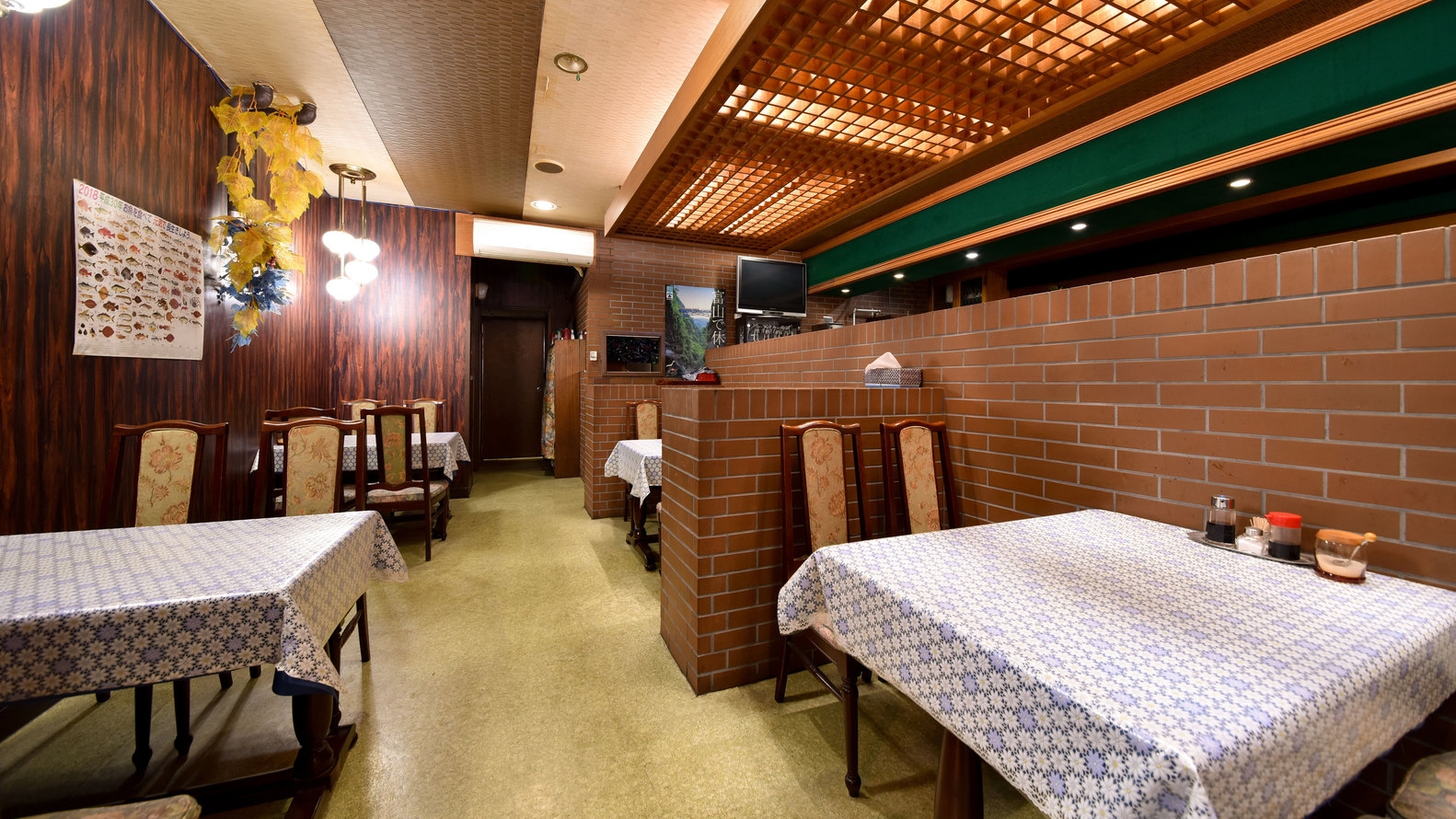 【連泊】長期滞在を応援！3連泊以上で1泊に付き200円引き（朝食付）