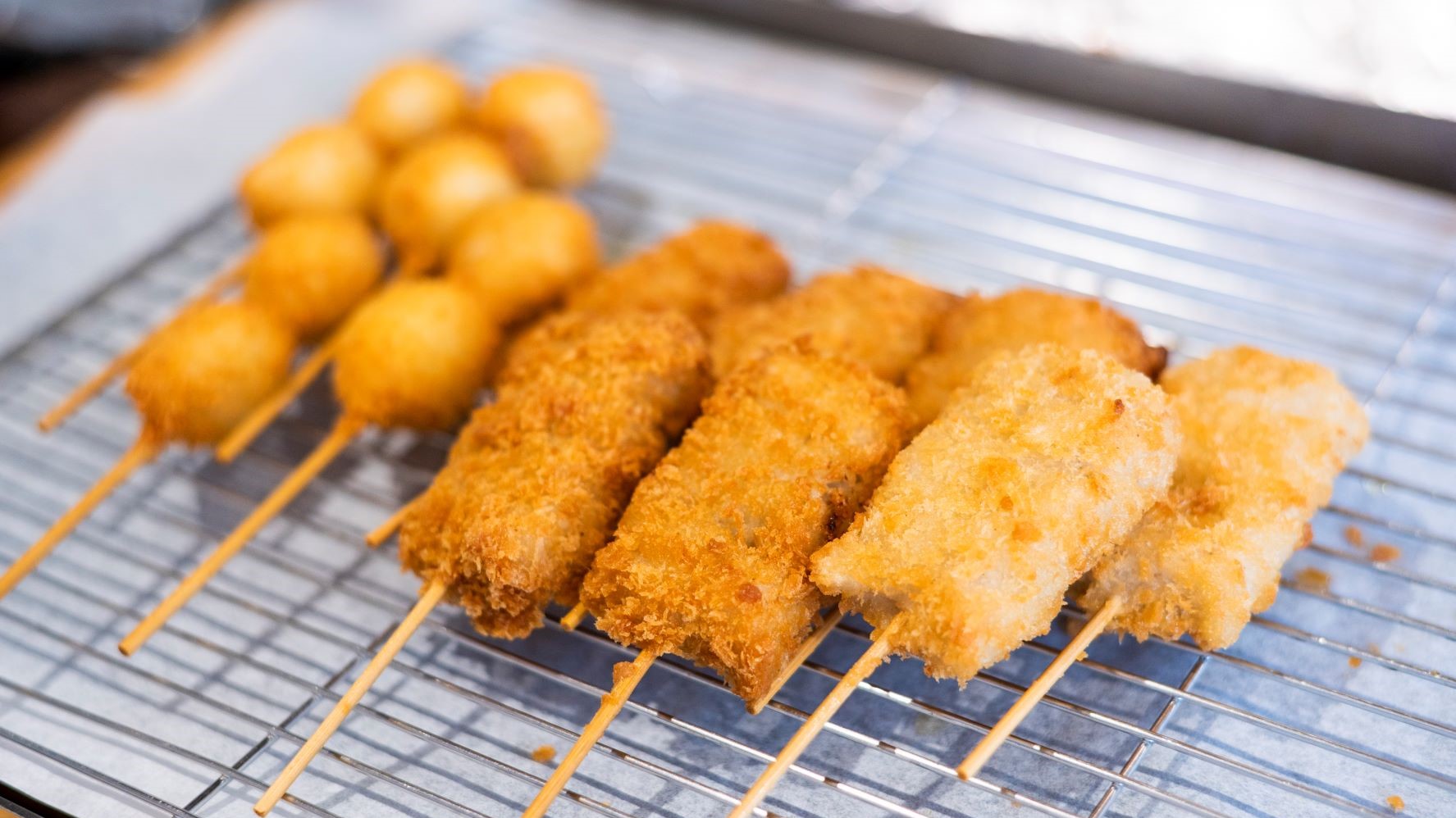 朝食　大阪名物　串カツ