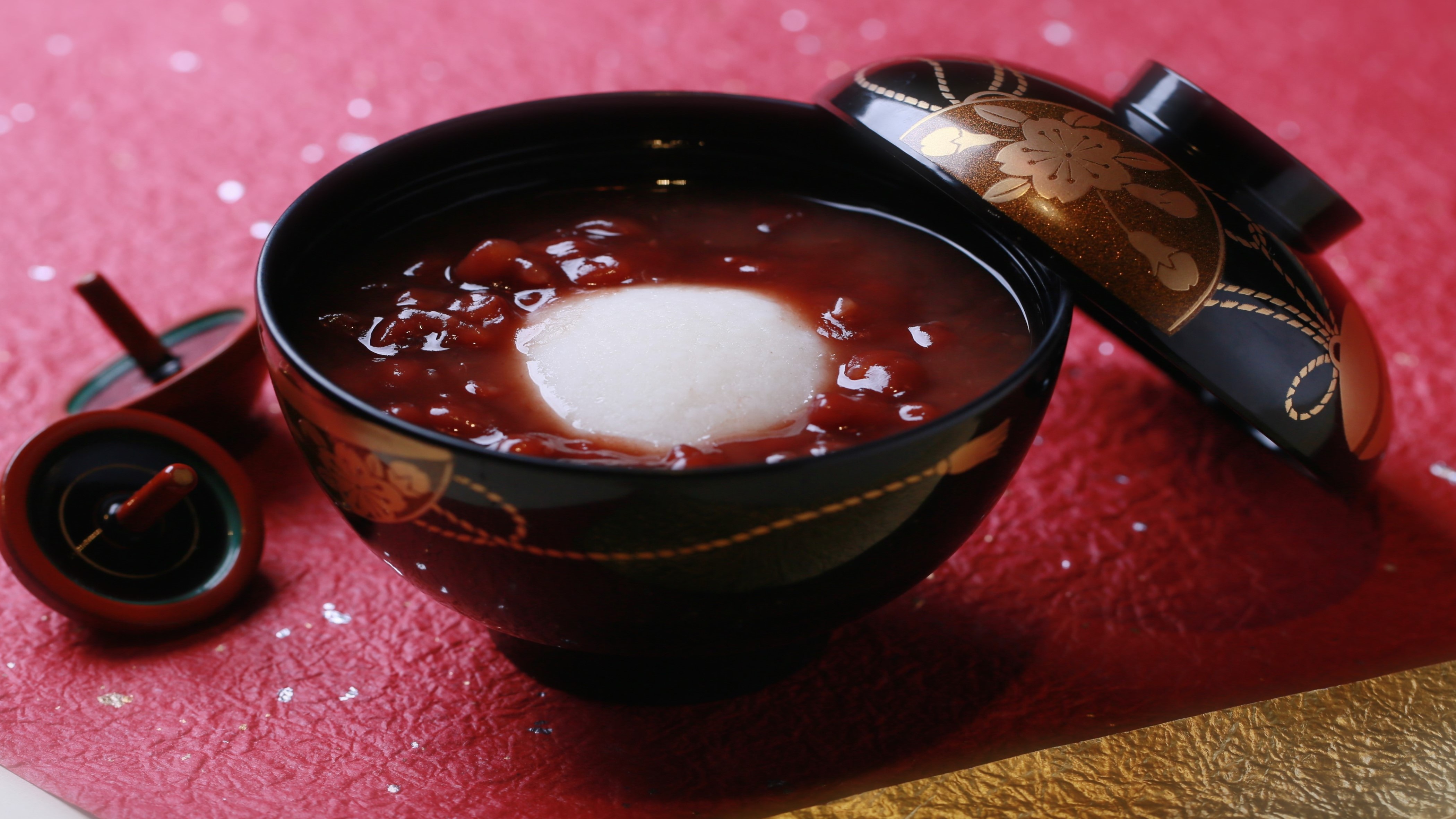 写真提供：鳥取県　あずき雑煮