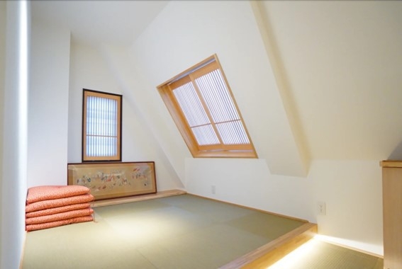 【プレミアムな一日】畳のお部屋で寛ぎ〜〜