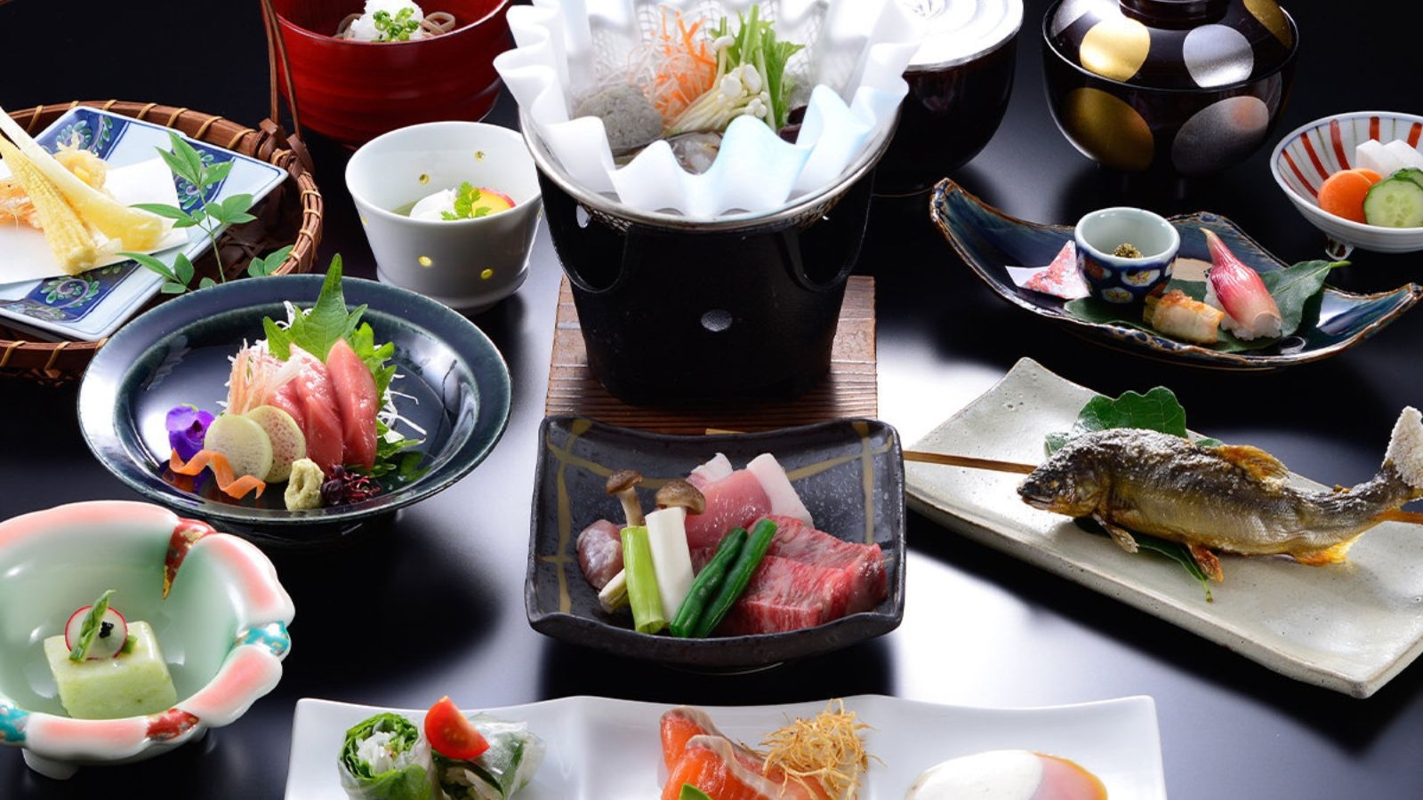 【会席料理｜梅プラン】那須の旬の定番を堪能、趣の異なる源泉掛け流しの天然温泉も満喫。