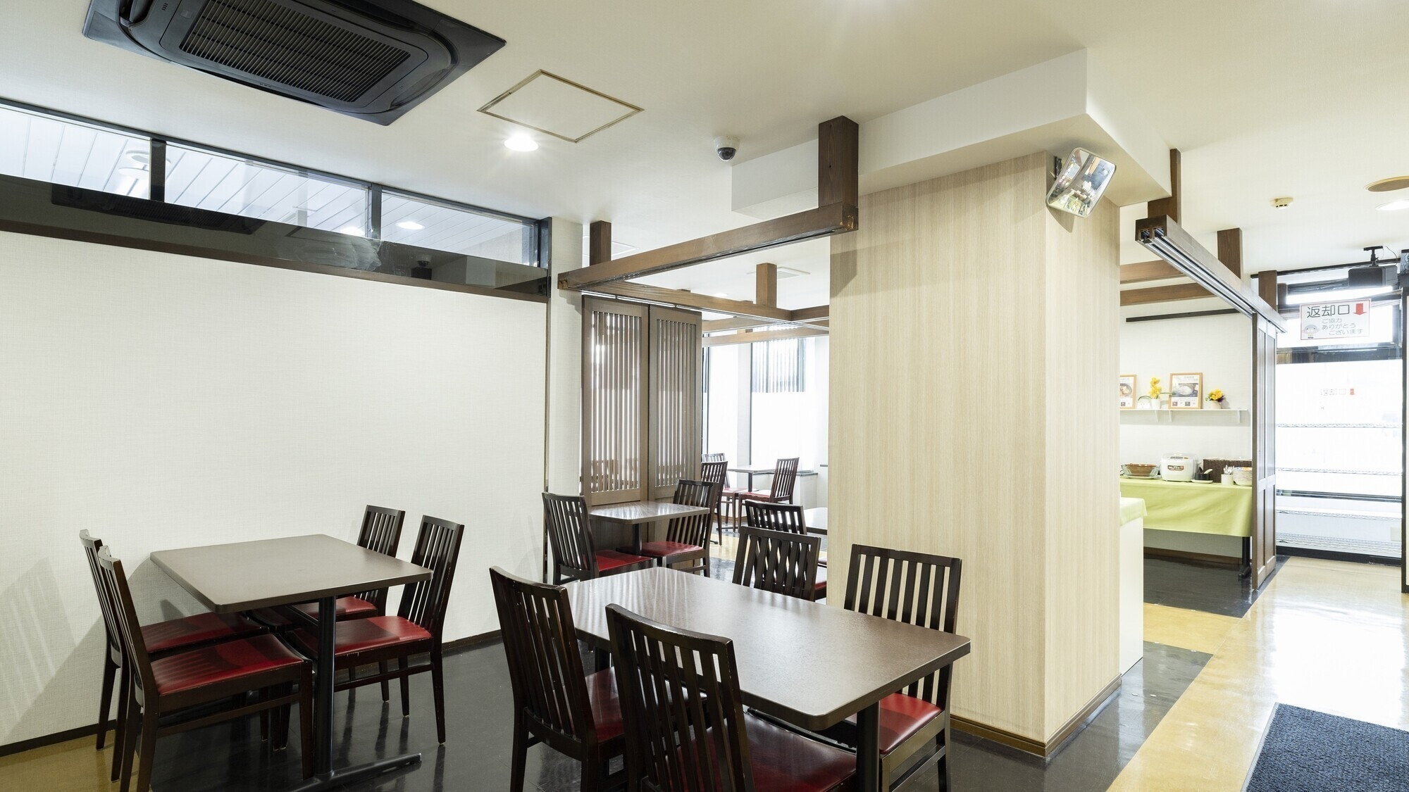 【楽天スーパーDEAL】30％分ポイント還元＜朝食付＞朝食バイキング付★翌日12時チェックアウト♪