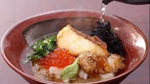 日本一のどんぶりに輝いた『鯛茶漬け』